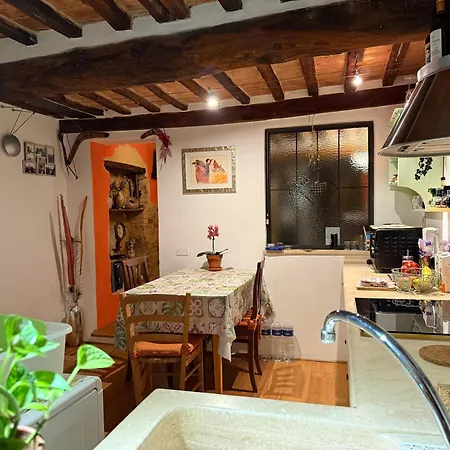 Nido Nei Pispini Apartment *